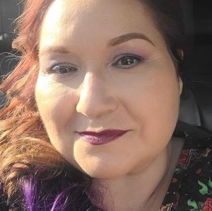 Meet your Posher, Denise